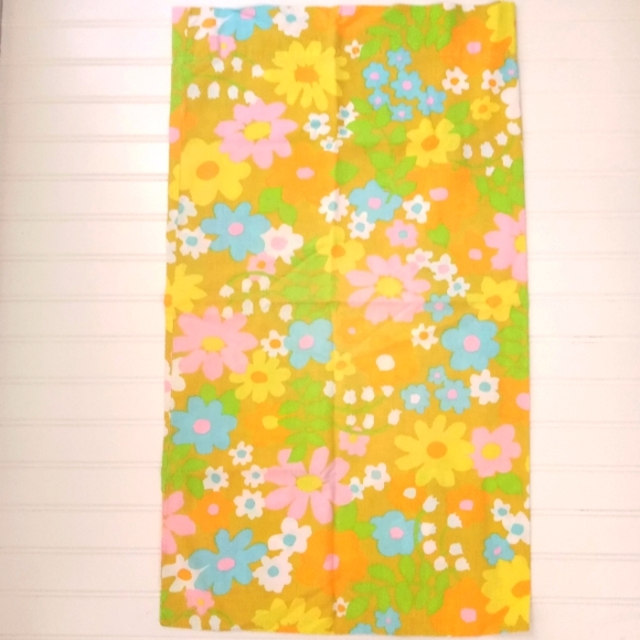 Vintage Other - Retro Mod Flower Power Pillow Sham